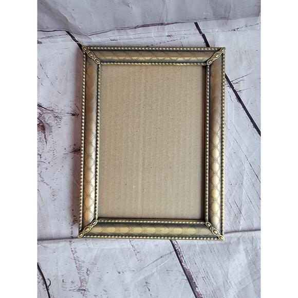Malden Pewter Bronze Goldish Finish Photo Frame 7.5x 6in Holds 4 X 6 Photo - Picture 1 of 8